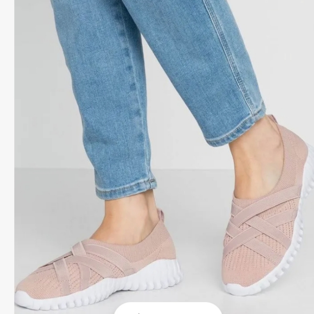 bernie mev. Dawa Blush Sneakers